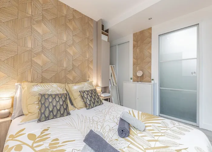 Aux Portes De Bordeaux Le Golden Gate Mindurguest Lejlighed Lormont