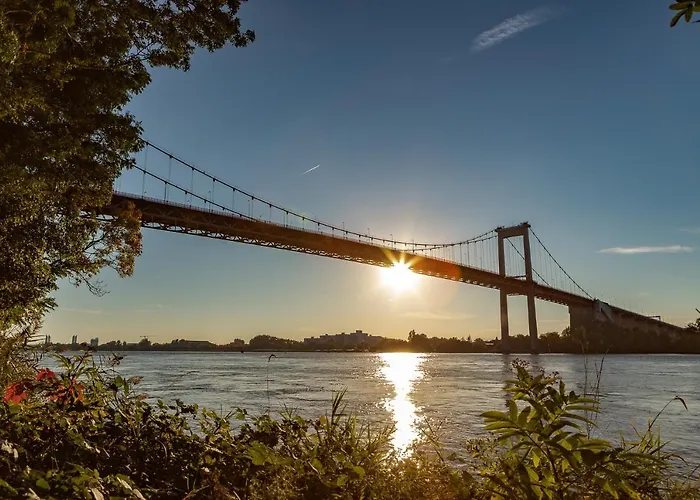 Aux Portes De Bordeaux Le Golden Gate Mindurguest *